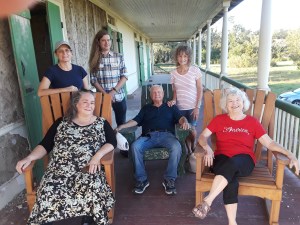 Photo of Martin family at Home Place, Hahnville, LA